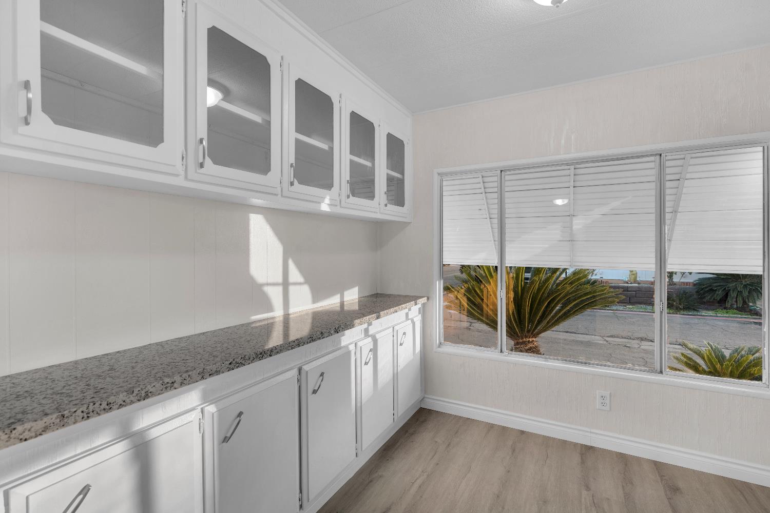 105 W Herndon Ave #112, Pinedale, CA 93650