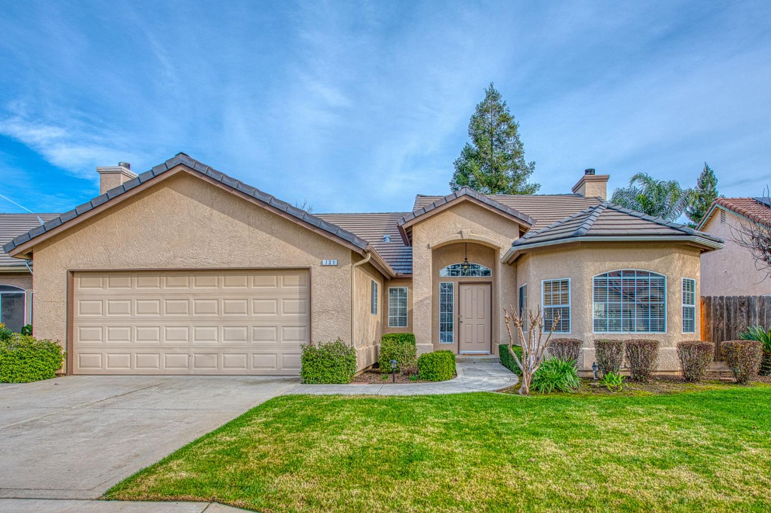 731 Hanson Ave, Clovis, CA 93611