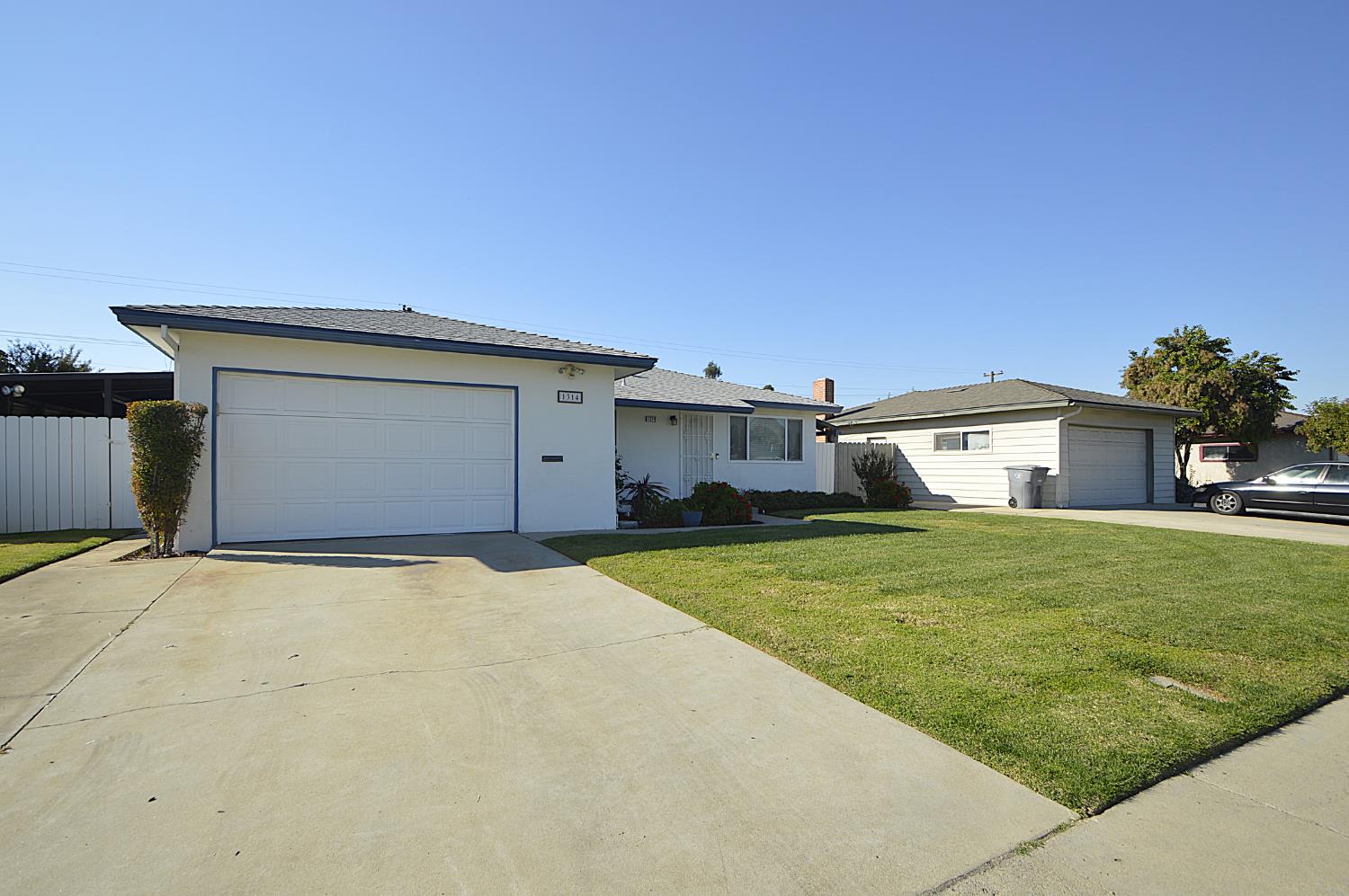 1314 Terry Ave, Clovis, CA 93612