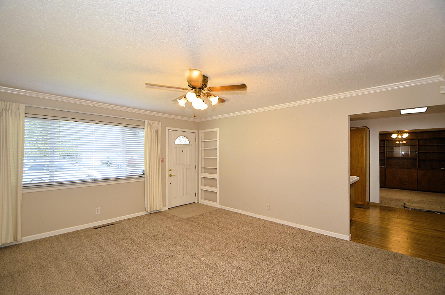 1314 Terry Ave, Clovis, CA 93612