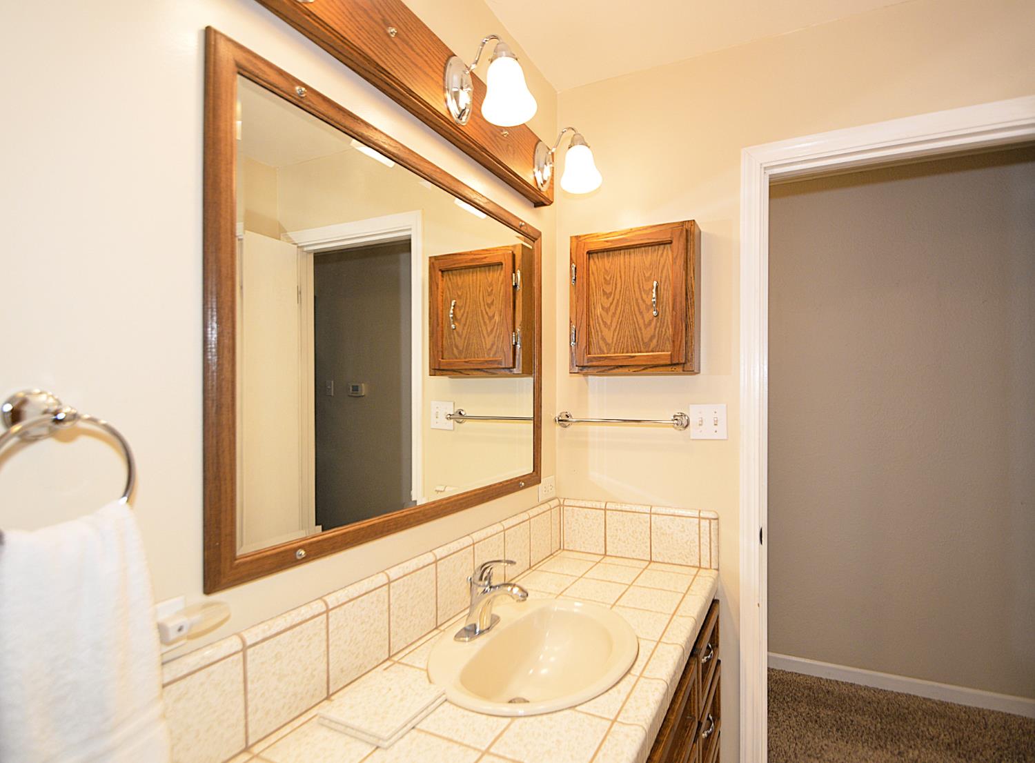 1314 Terry Ave, Clovis, CA 93612