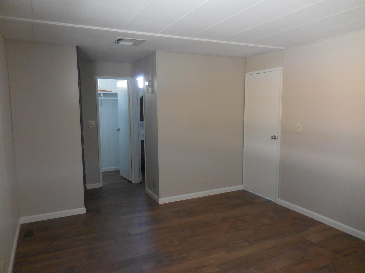 221 W Herndon Ave #49, Pinedale, CA 93650