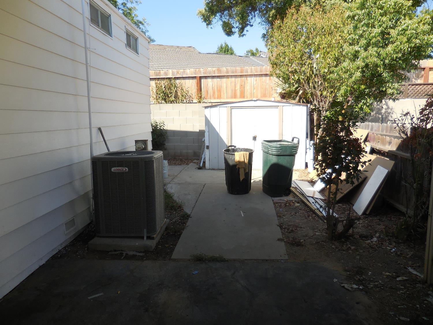 221 W Herndon Ave #49, Pinedale, CA 93650