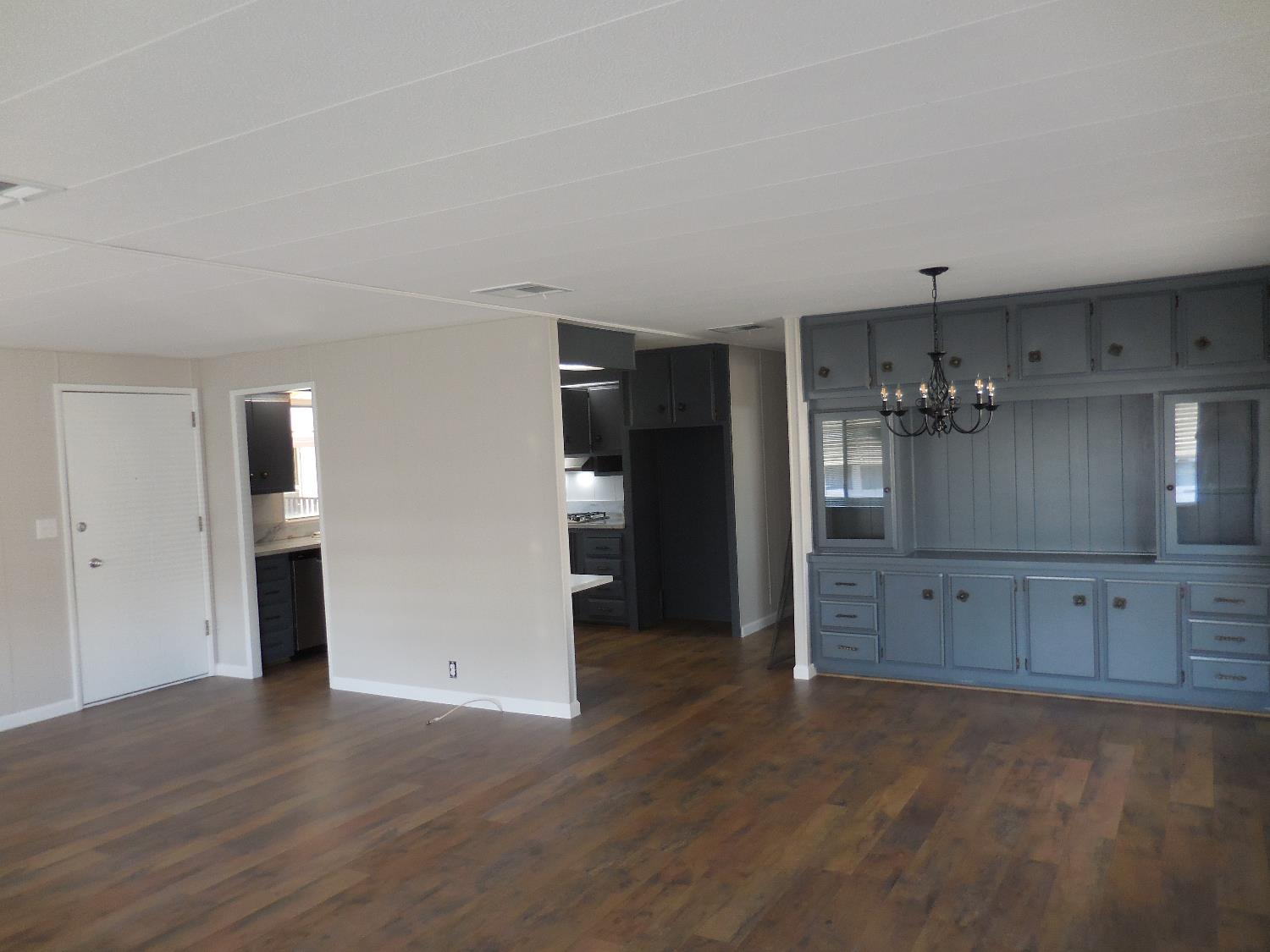 221 W Herndon Ave #49, Pinedale, CA 93650