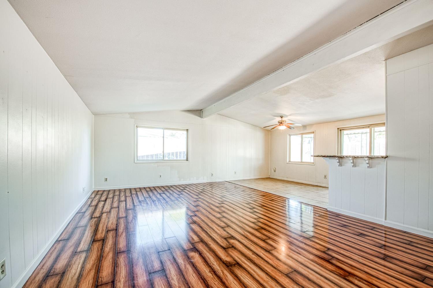 145 Rall Ave, Clovis, CA 93612