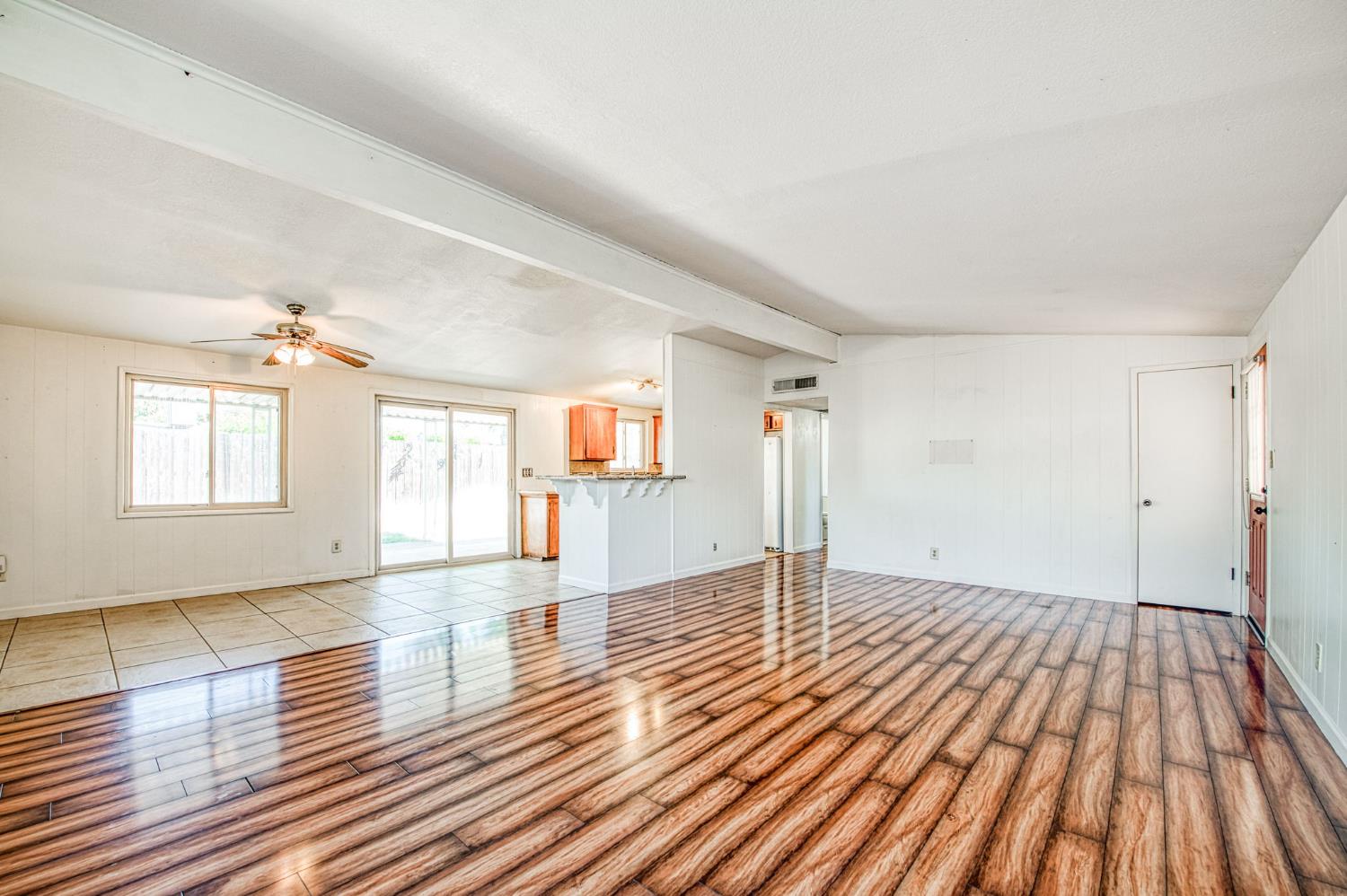 145 Rall Ave, Clovis, CA 93612