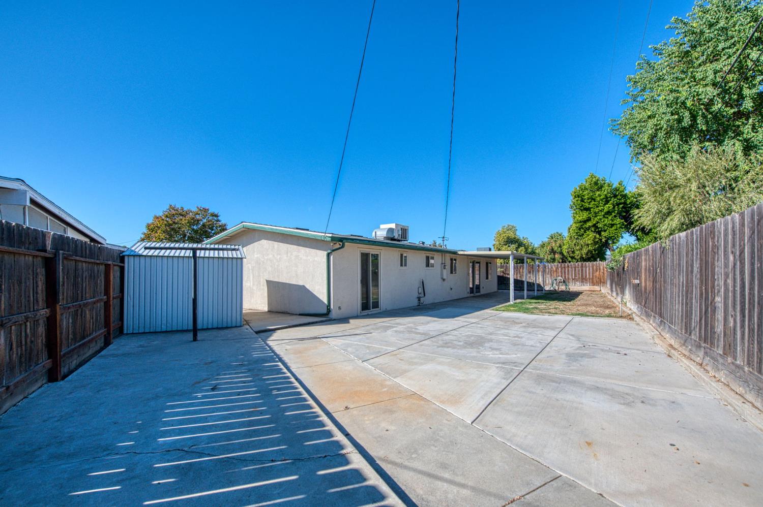 145 Rall Ave, Clovis, CA 93612