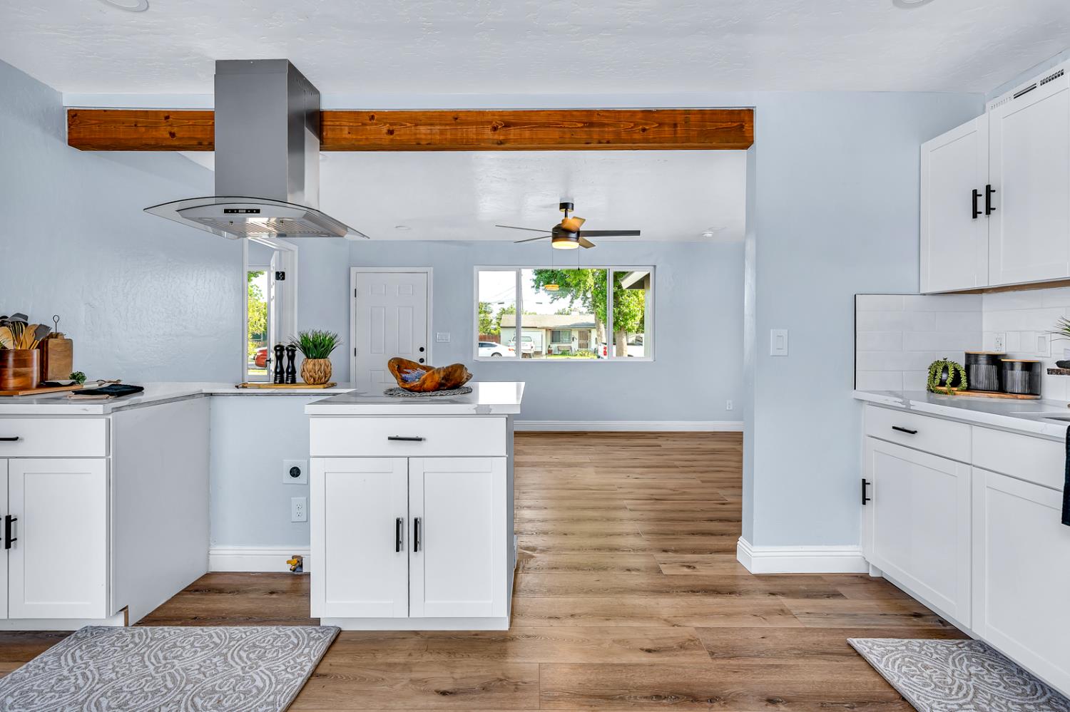 2719 E Norwich Ave, Fresno, CA 93726