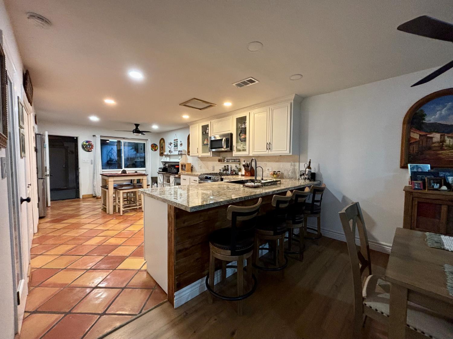 4902 N Sequoia Dr #104, Fresno, CA 93705