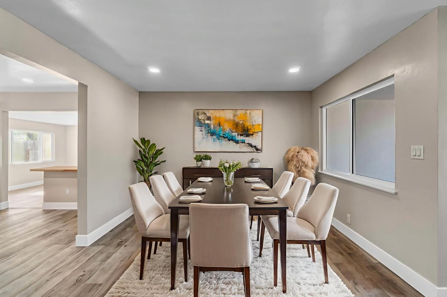 5186 N Callisch Ave, Fresno, CA 93710