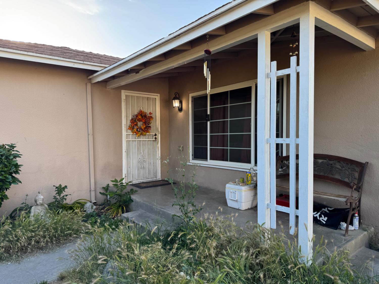 2625 E Michigan Ave, Fresno, CA 93703