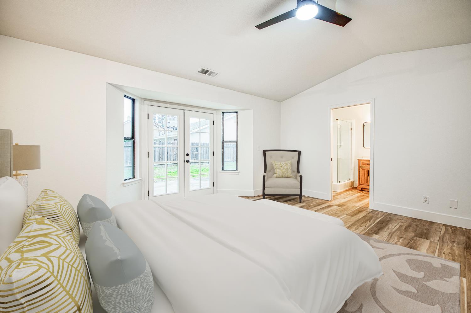 3526 Olive St, Selma, CA 93662