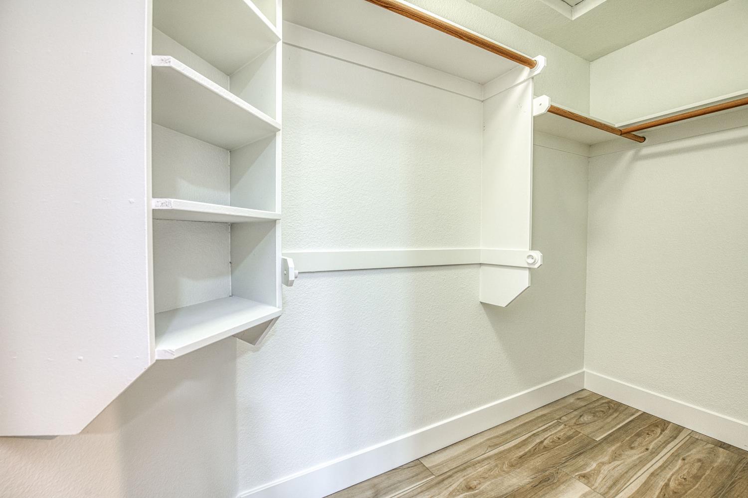 3526 Olive St, Selma, CA 93662