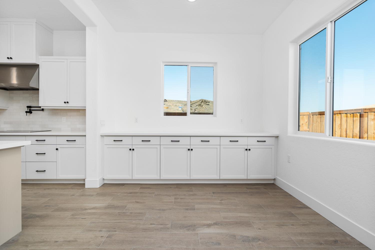 4527 Iron Creek Ct, Friant, CA 93626