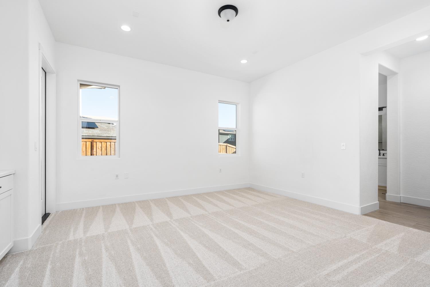 4527 Iron Creek Ct, Friant, CA 93626