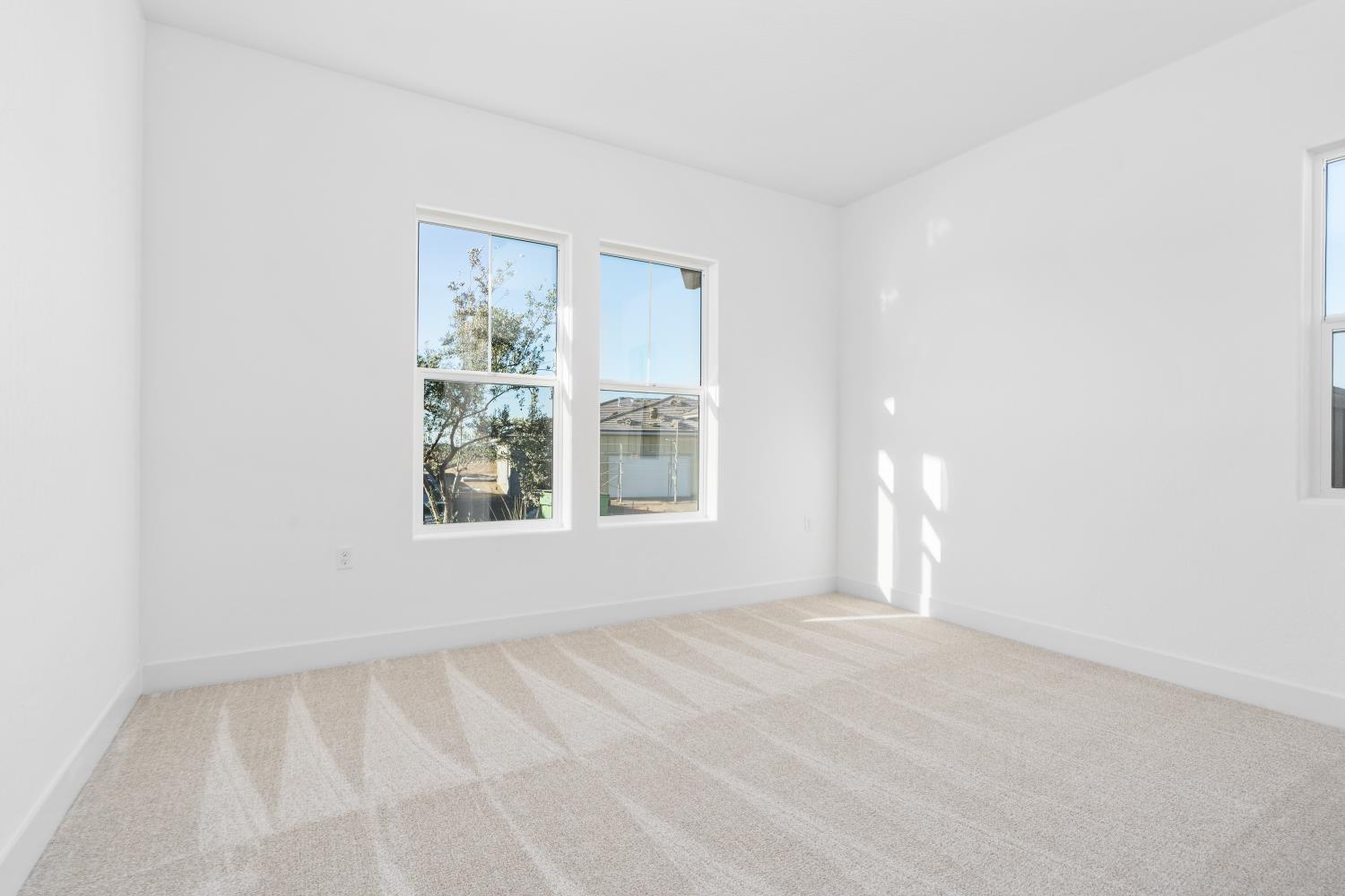 4527 Iron Creek Ct, Friant, CA 93626