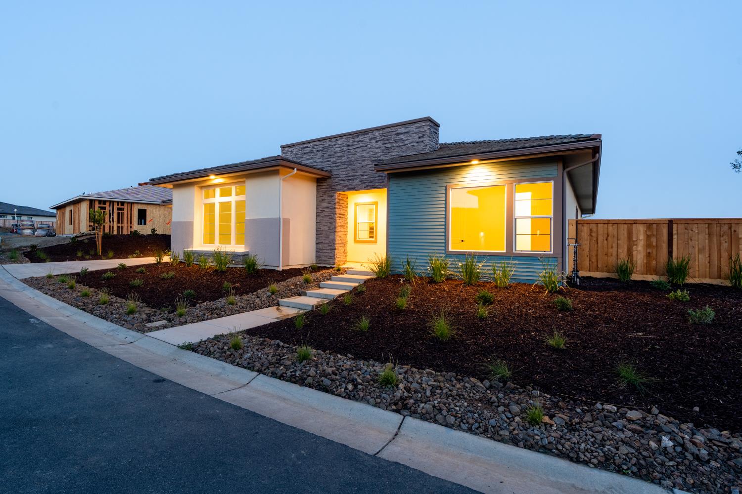 8388 Iron Creek Dr, Friant, CA 93626