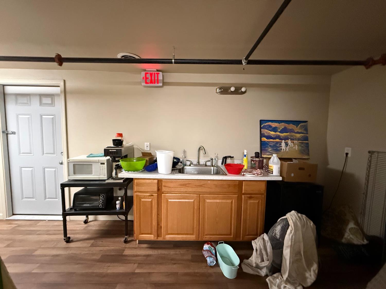 137 N L St, Dinuba, CA 93618