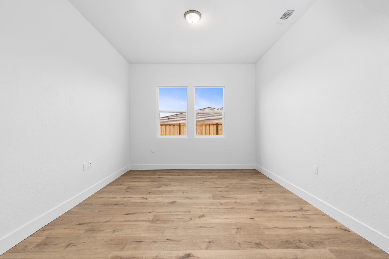 4522 Iron Creek Ct, Friant, CA 93626