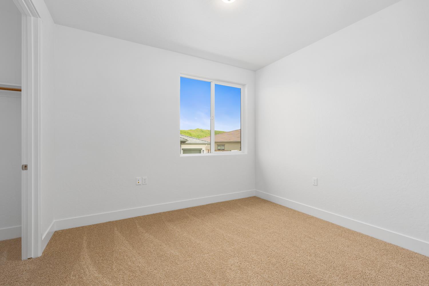 4522 Iron Creek Ct, Friant, CA 93626