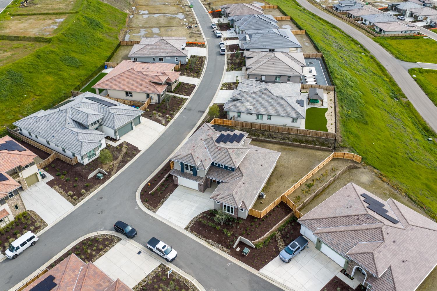 4522 Iron Creek Ct, Friant, CA 93626