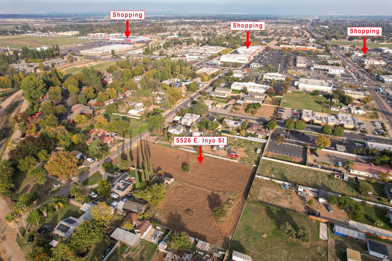 5526 E Inyo St, Fresno, CA 93727