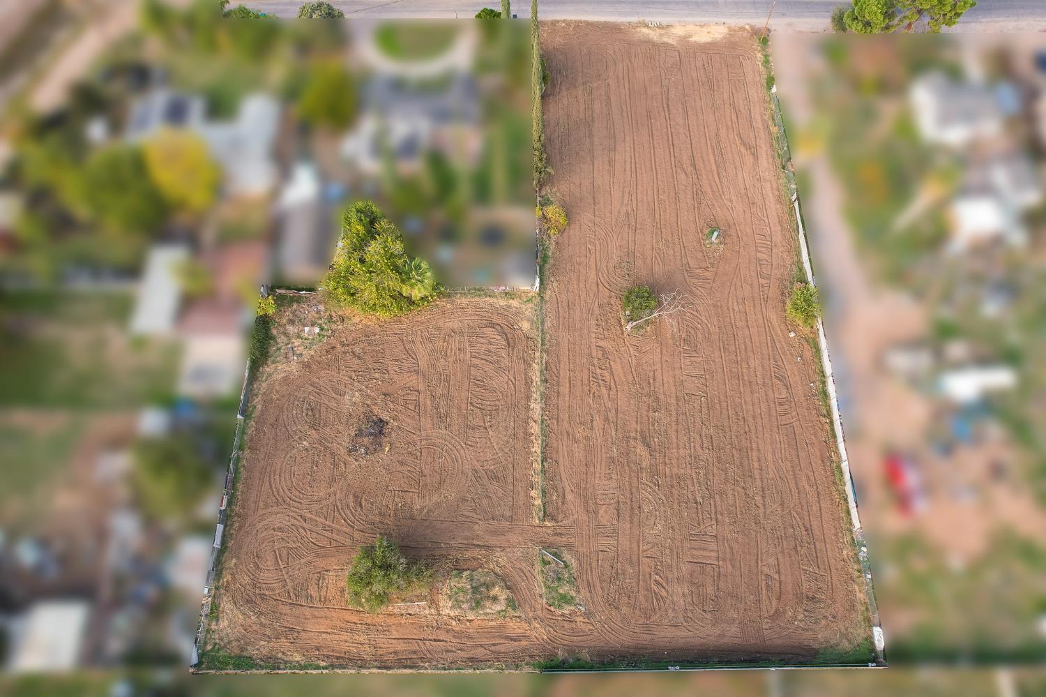 5526 E Inyo St, Fresno, CA 93727