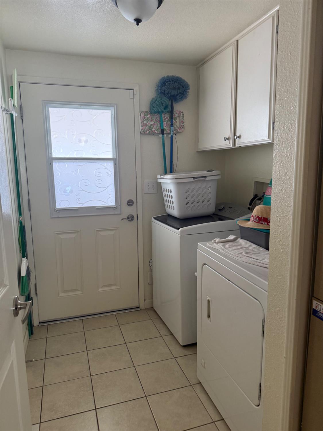 1500 W Villa #32, Clovis, CA 93612