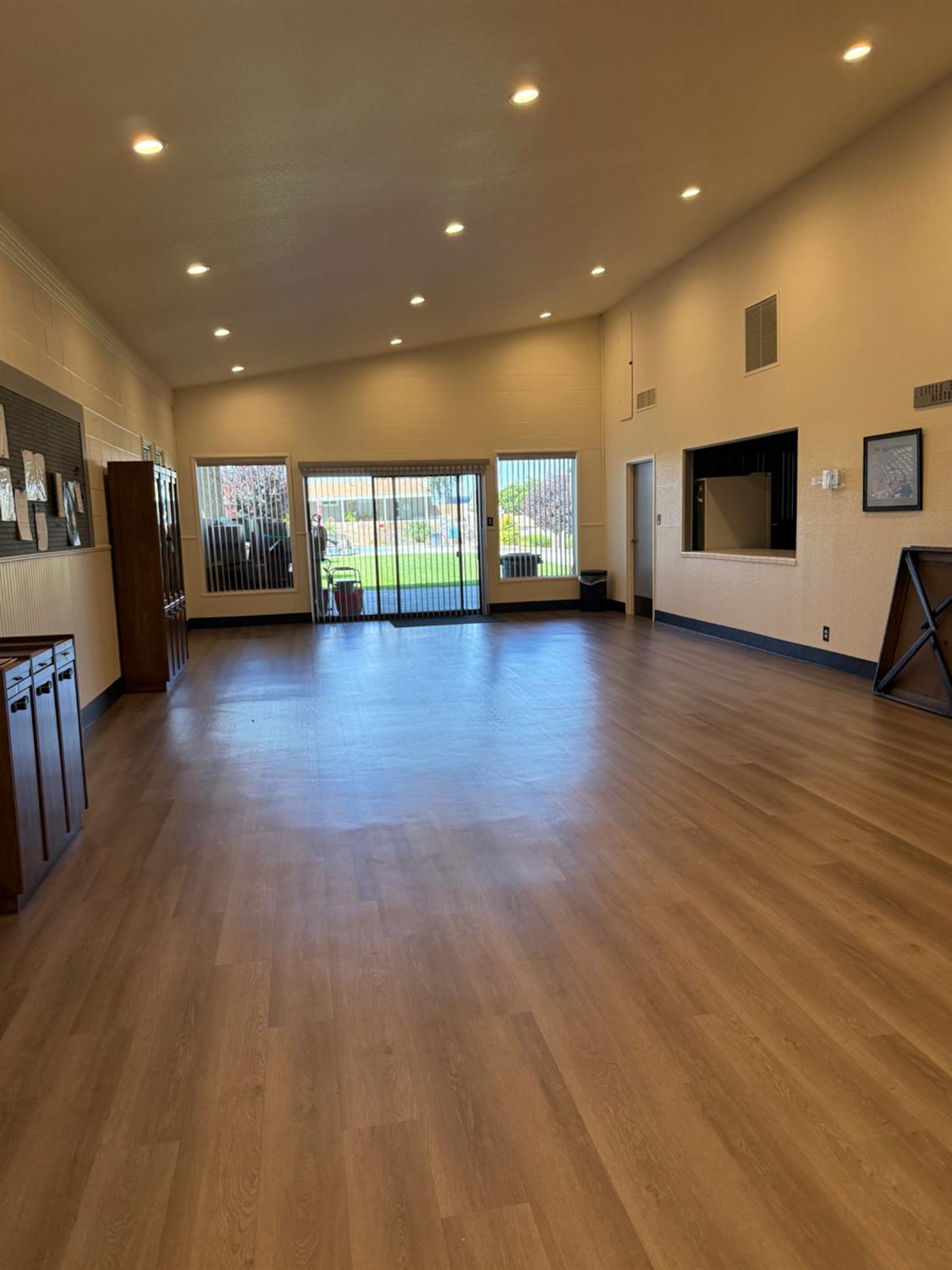 1500 W Villa #32, Clovis, CA 93612