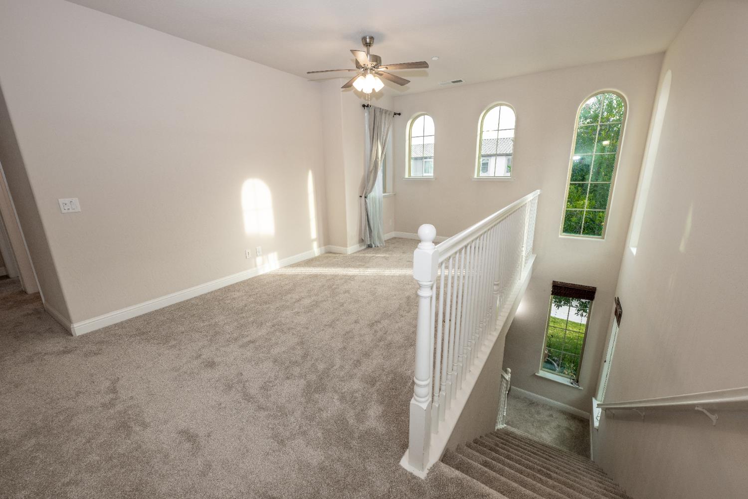 1634 E Autumn Sage Ave, Fresno, CA 93730