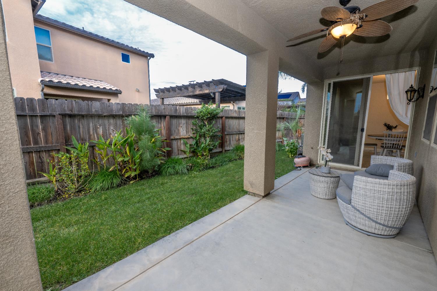 1634 E Autumn Sage Ave, Fresno, CA 93730