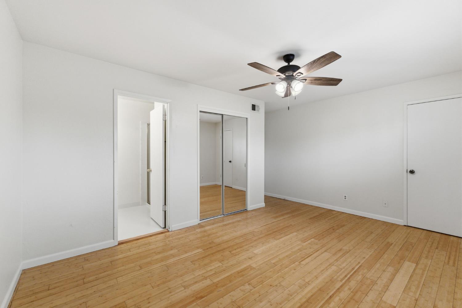 1203 Bundy Ave, Clovis, CA 93611