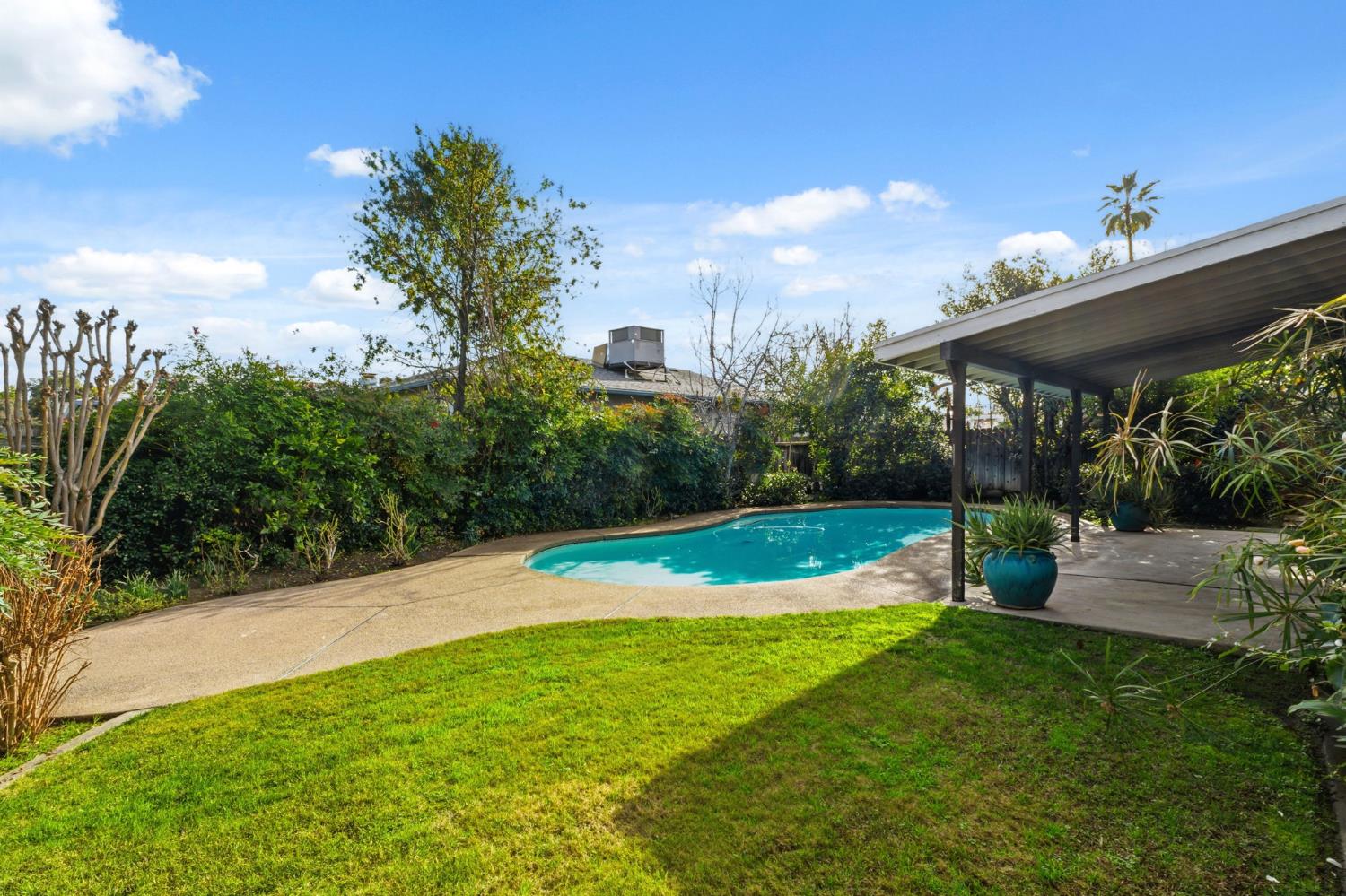 1203 Bundy Ave, Clovis, CA 93611