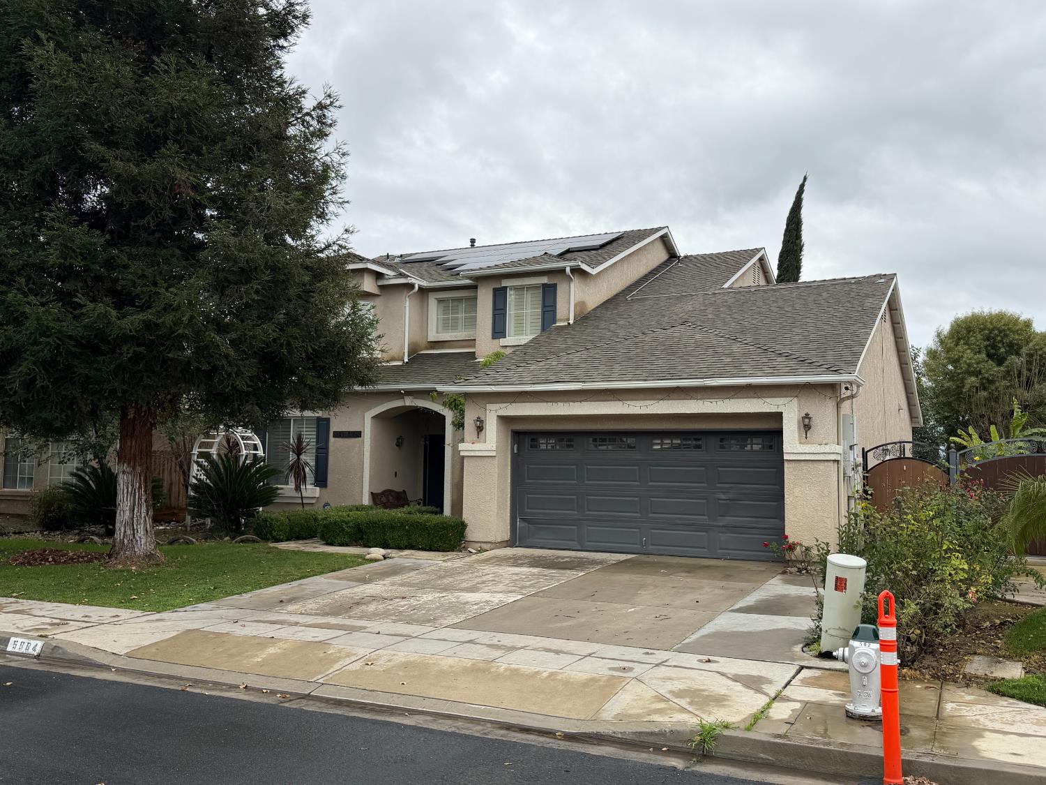 5664 E Florence Ave, Fresno, CA 93727