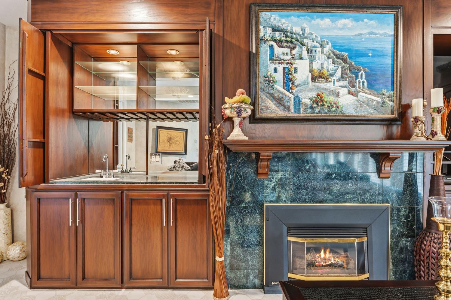 2689 E Sean Ave, Fresno, CA 93720