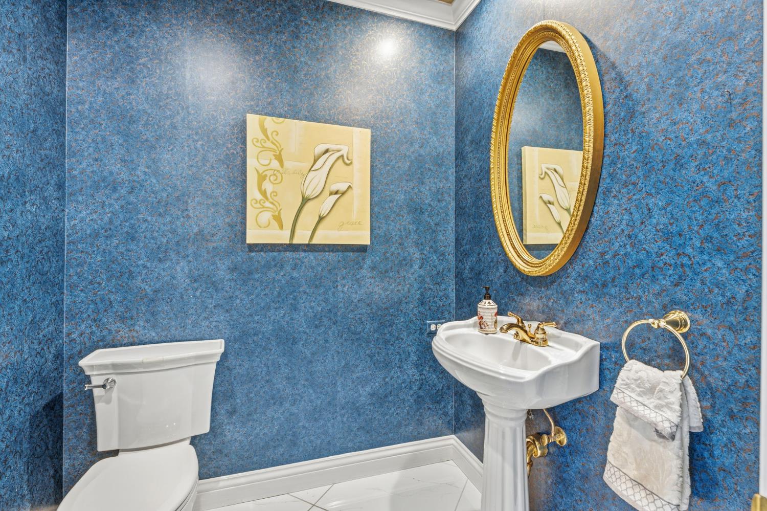 2689 E Sean Ave, Fresno, CA 93720