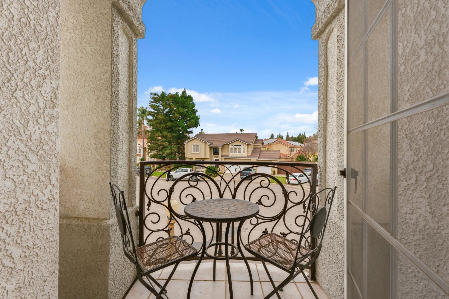 2689 E Sean Ave, Fresno, CA 93720