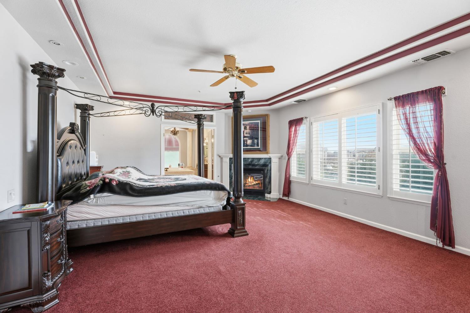 2689 E Sean Ave, Fresno, CA 93720