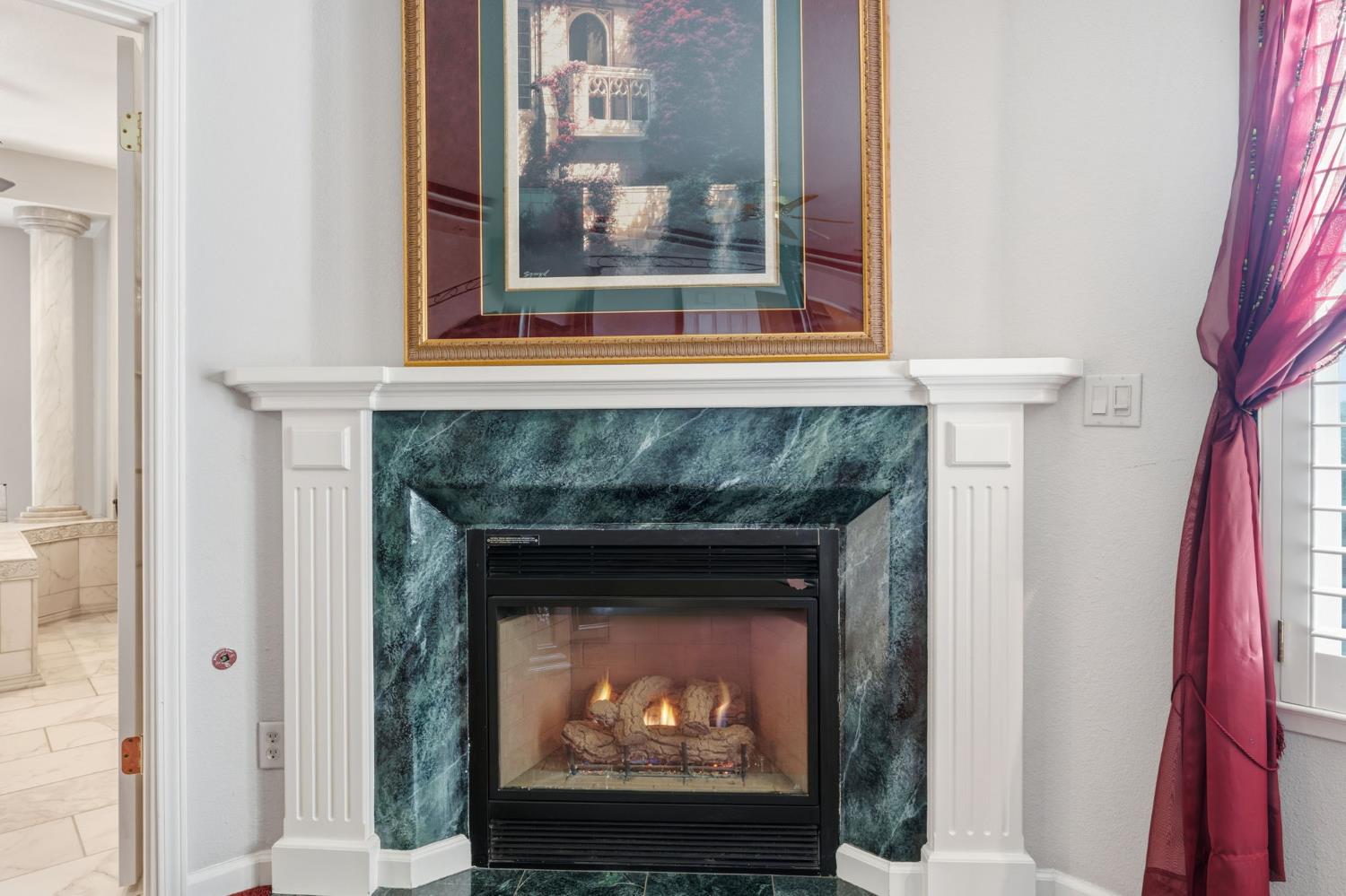 2689 E Sean Ave, Fresno, CA 93720