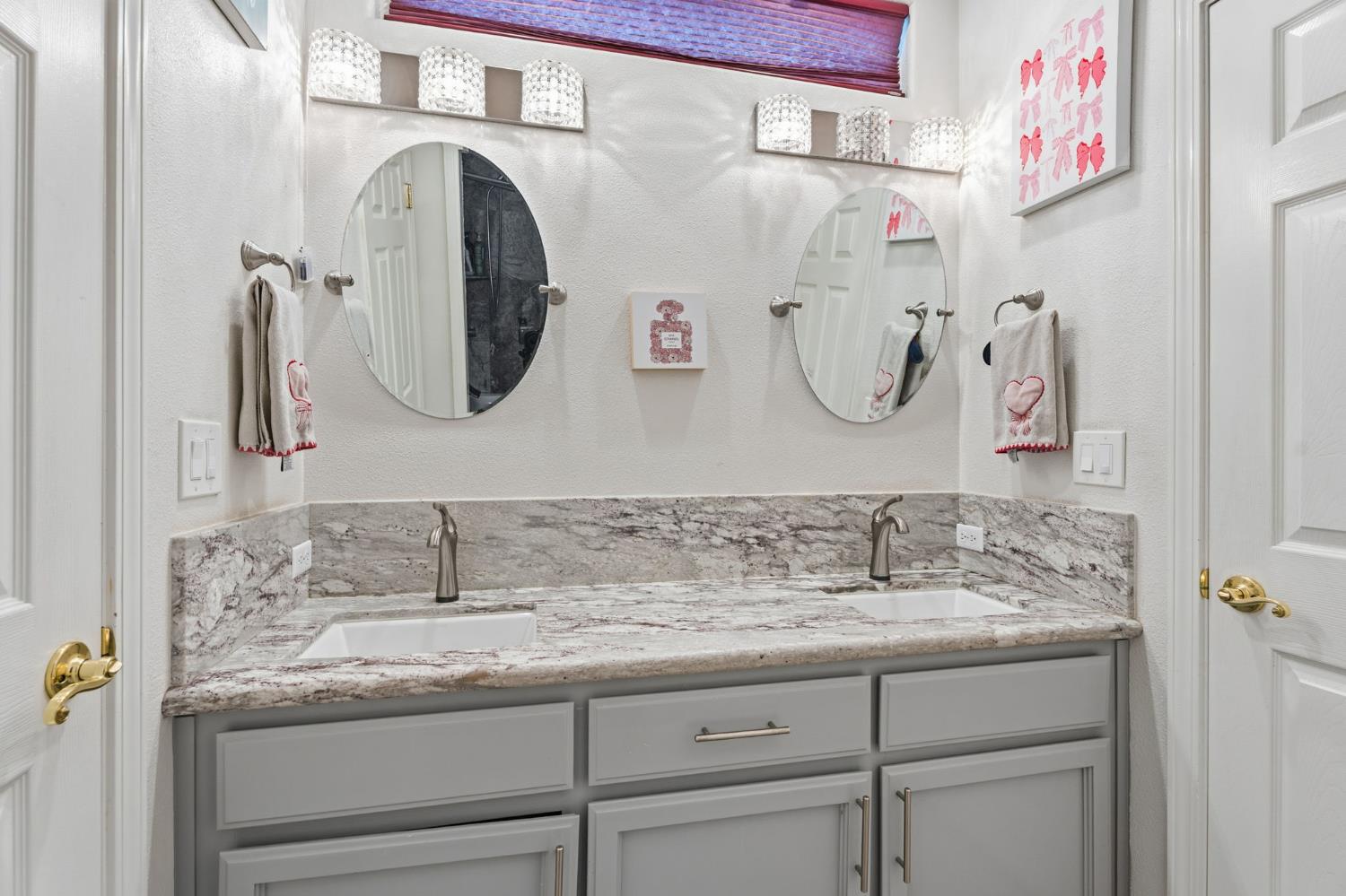 2689 E Sean Ave, Fresno, CA 93720