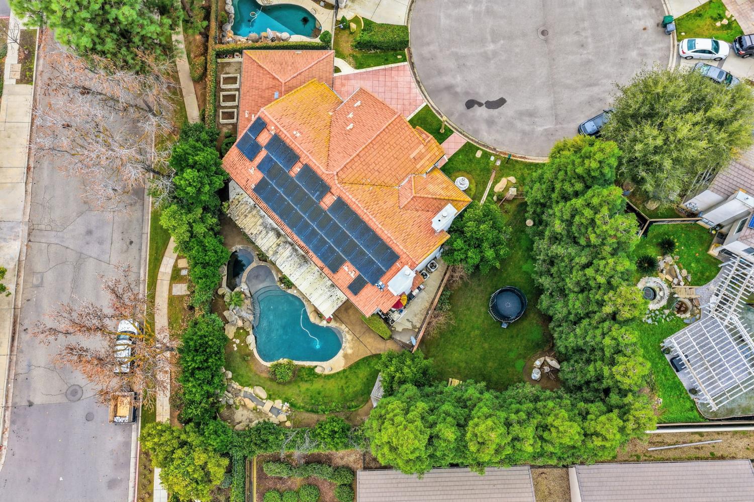 2689 E Sean Ave, Fresno, CA 93720