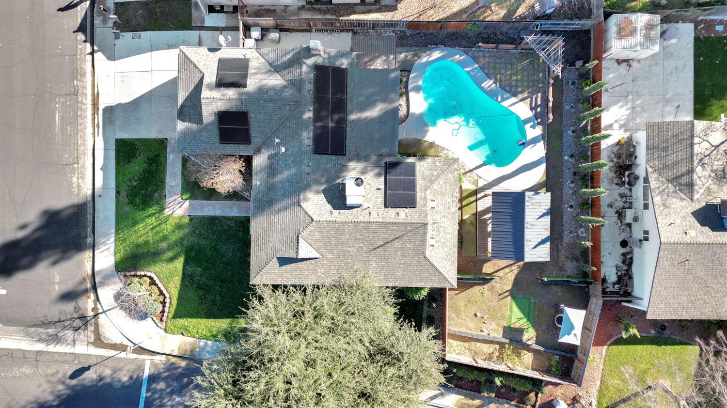 1408 Alamos Ave, Clovis, CA 93611