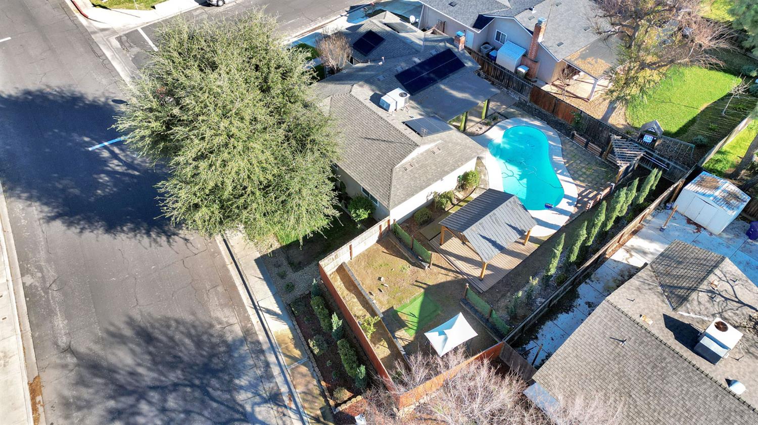 1408 Alamos Ave, Clovis, CA 93611