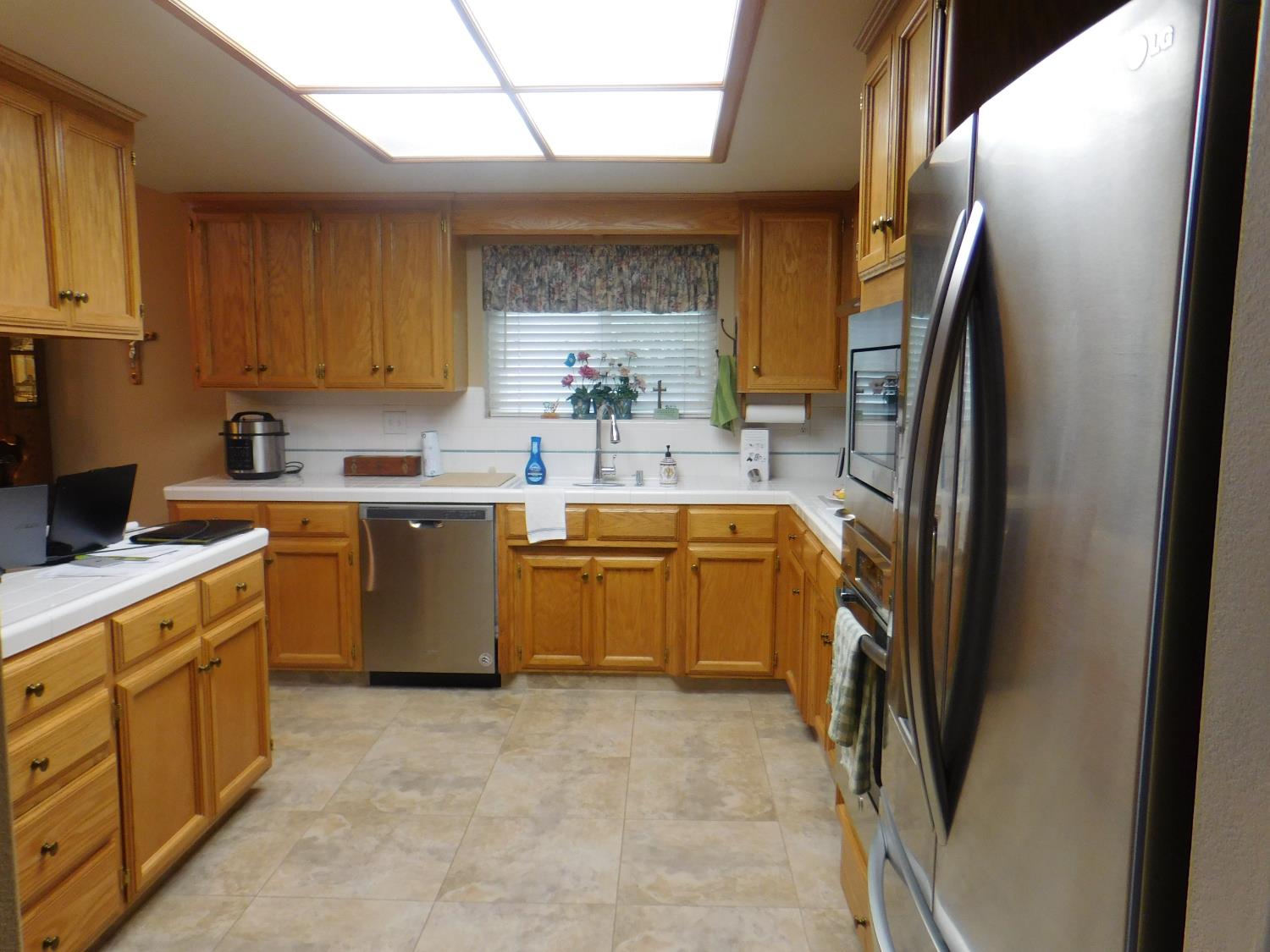 3215 Tragon St, Madera, CA 93637