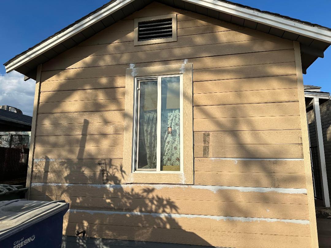 148 E Street, Fresno, CA 93706