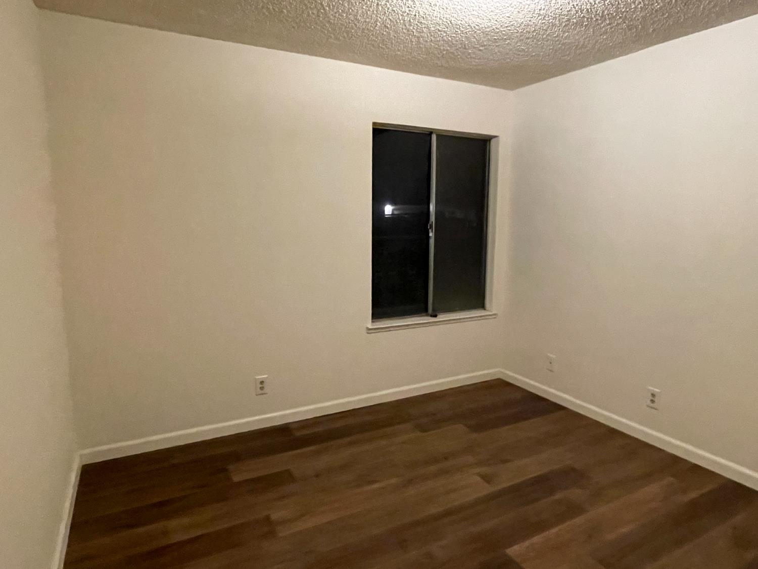 14853 W Middleton, Kerman, CA 93630