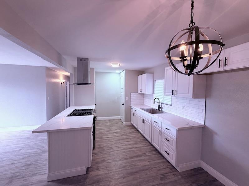 930 I St, Sanger, CA 93657