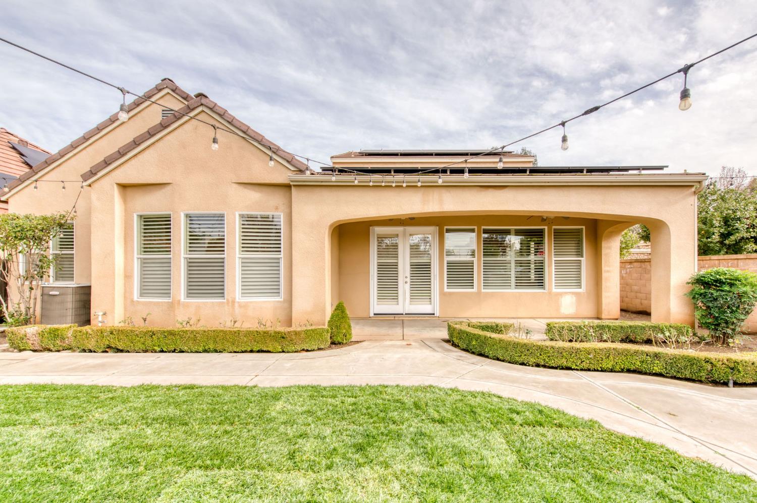 1646 N Hughes Ave, Clovis, CA 93619