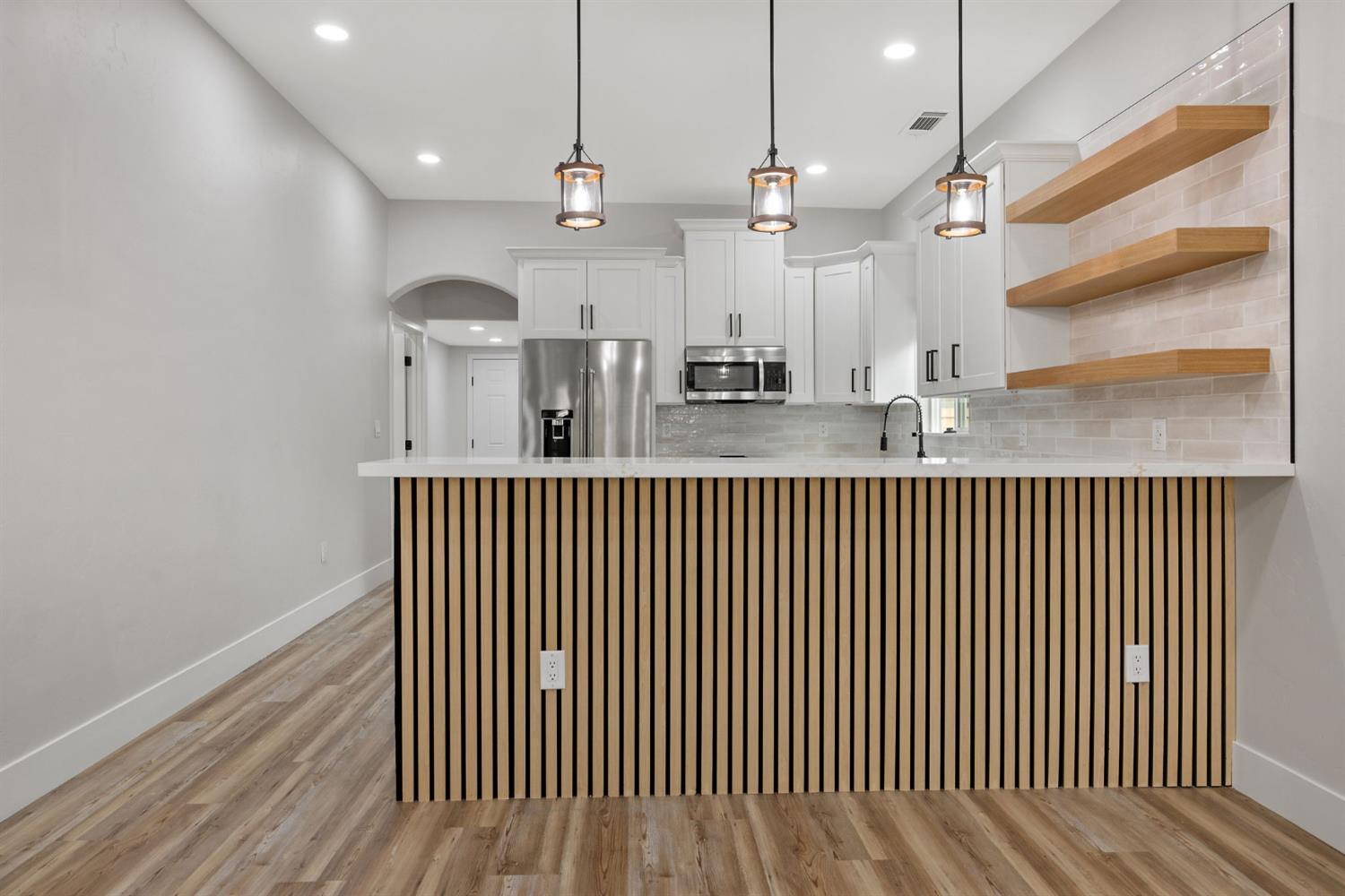 2022 Bauder St, Selma, CA 93662