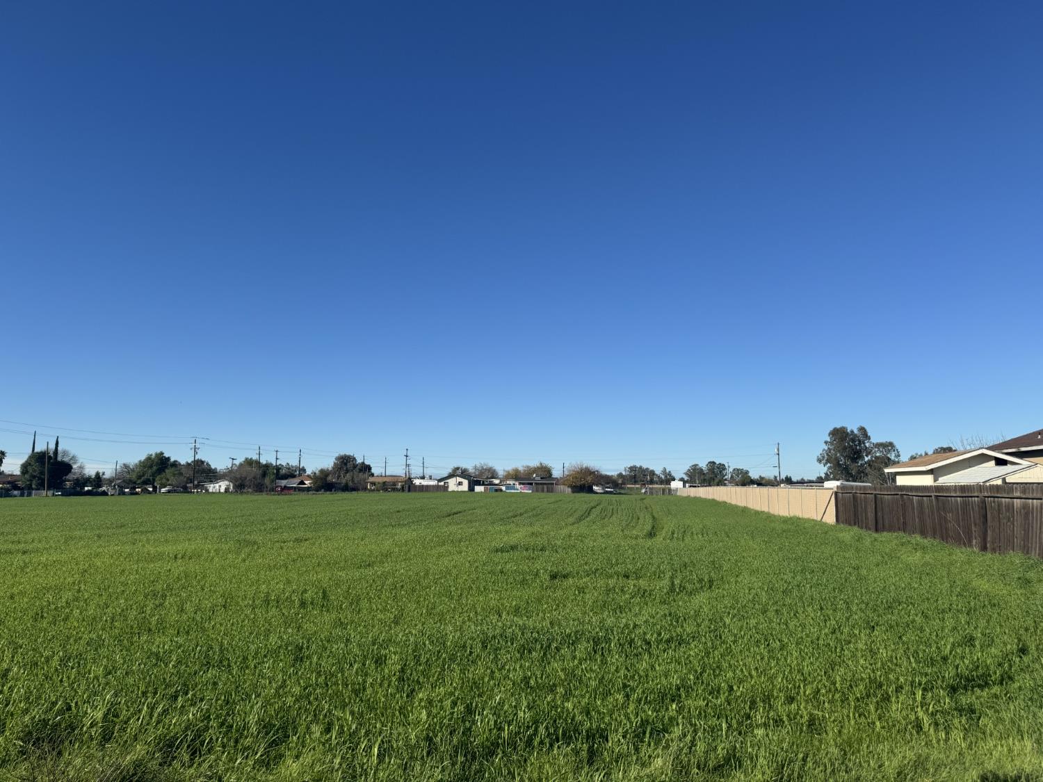 16748 N Lake St, Madera, CA 93638